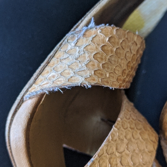 Michael Kors Snake Skin Sandals Size 8 - Picture 11 of 16